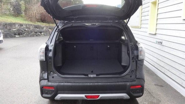 Vehicle image 8 Vehicle image 8