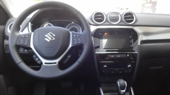 Vehicle image 10 Vehicle image 10