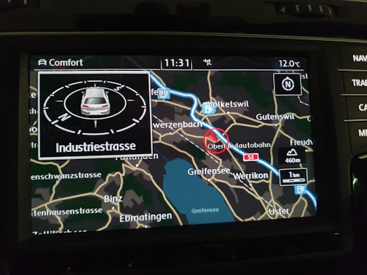 VW Golf VII 2.0 TSI R DSG 4motion 8