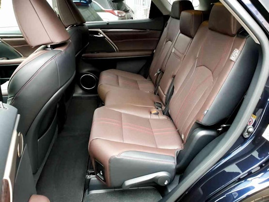 Vehicle image 10 Vehicle image 10