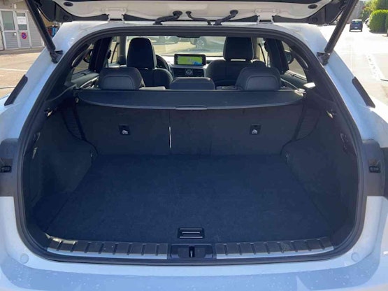 Vehicle image 13 Vehicle image 13