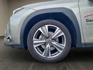 Lexus UX 300e Excellence elektrisch 54.3 kWh