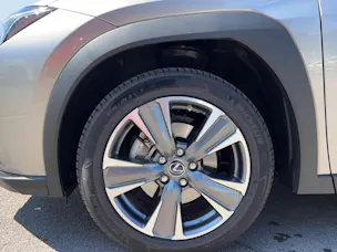 Lexus UX 300e Excellence elektrisch 54.3 kWh