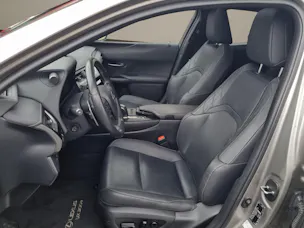 Lexus UX 300e Excellence elektrisch 54.3 kWh