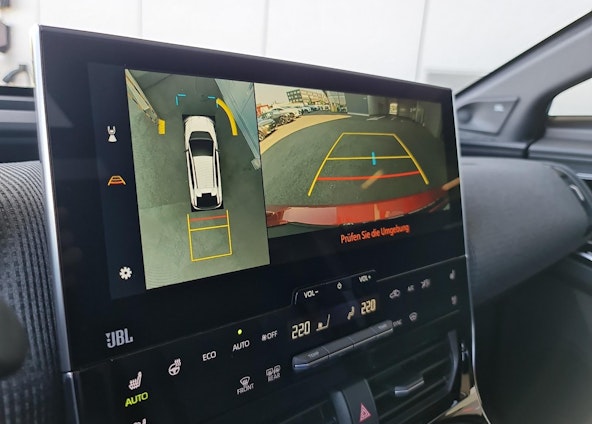 Vehicle image 25 Vehicle image 25