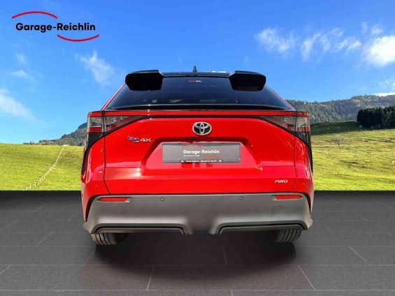 Vehicle image 5 Vehicle image 5