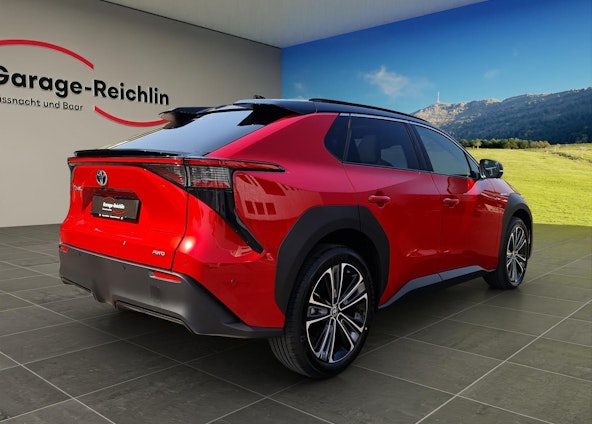 Vehicle image 4 Vehicle image 4