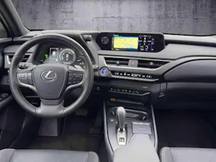 Lexus UX 300e Excellence elektrisch 54.3 kWh