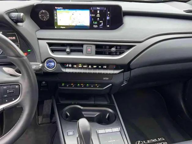 Lexus UX 300e Excellence elektrisch 54.3 kWh