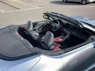 Lexus LC Cabriolet 500 Hokkaido
