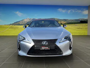 Lexus LC Cabriolet 500 Hokkaido