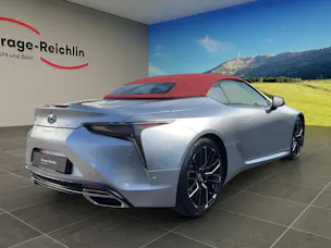 Lexus LC Cabriolet 500 Hokkaido