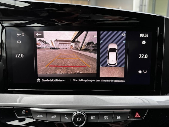 Vehicle image 5 Vehicle image 5