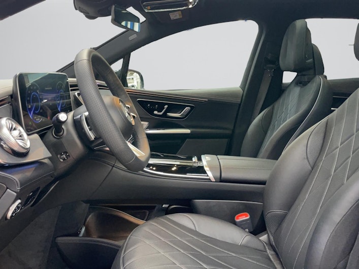 Vehicle image MERCEDES-BENZ EQE 350