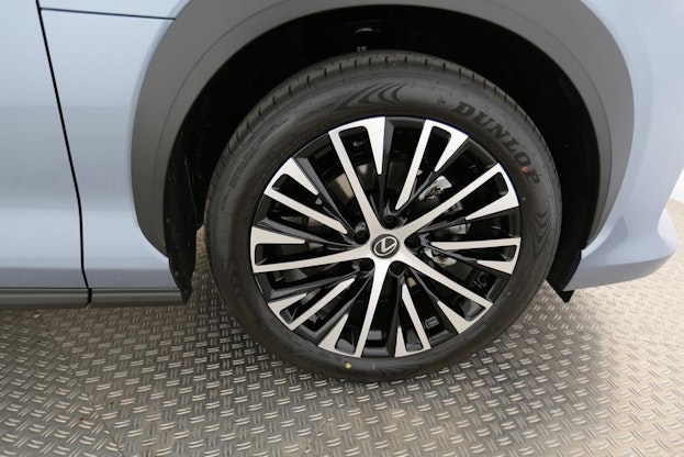 Vehicle image 9 Vehicle image 9