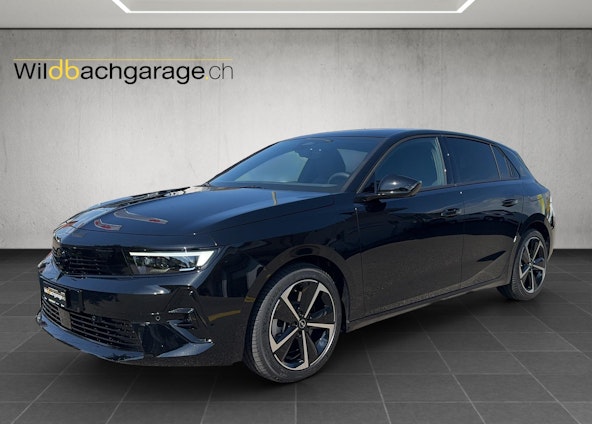 First vehicle image First vehicle image