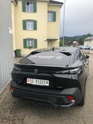 Peugeot 408 1.6 PHEV 225 GT