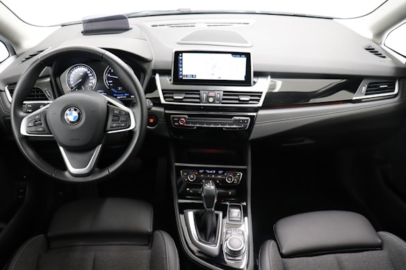 BMW 225xe Active Tourer 6