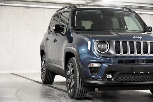 JEEP Renegade 1.3 Swiss Limited 4xe Immatriculation de jour 46 900.00 CHF