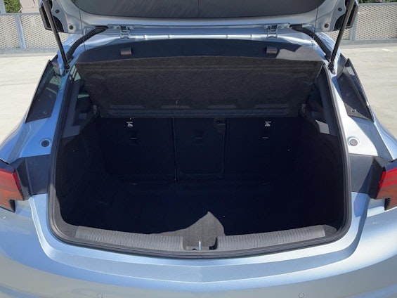 Vehicle image 8 Vehicle image 8