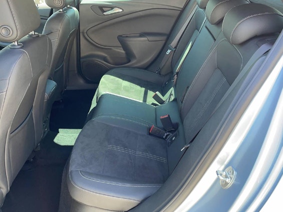 Vehicle image 12 Vehicle image 12