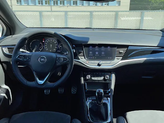 Opel Astra 1.2 T 145 Ultimate S/S