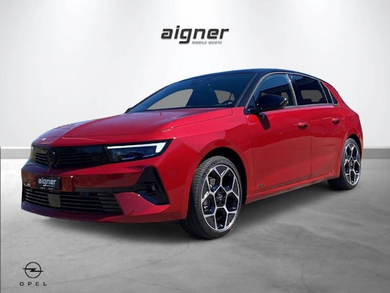 First vehicle image First vehicle image