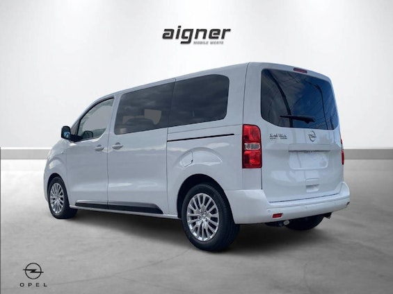 Vehicle image 3 Vehicle image 3