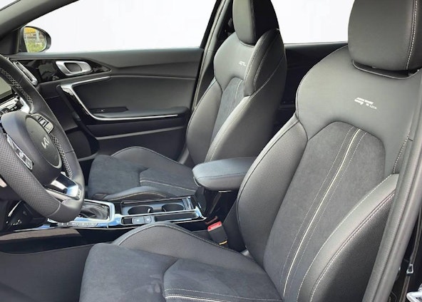 Vehicle image 5 Vehicle image 5