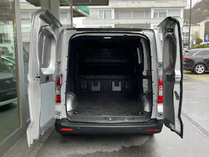 Maxus eDeliver 3 Kaw. Kurz E-Motor 50kWh