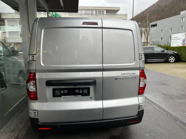 Maxus eDeliver 3 Kaw. Kurz E-Motor 50kWh
