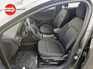 Ford Focus 1.0i EcoB Hybrid 155 ST-Line Style