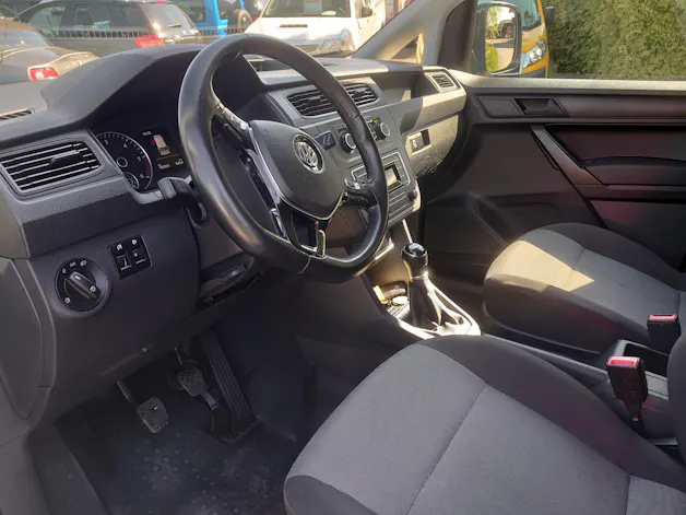 VW Maxi 2.0 TDI Trendline 4m