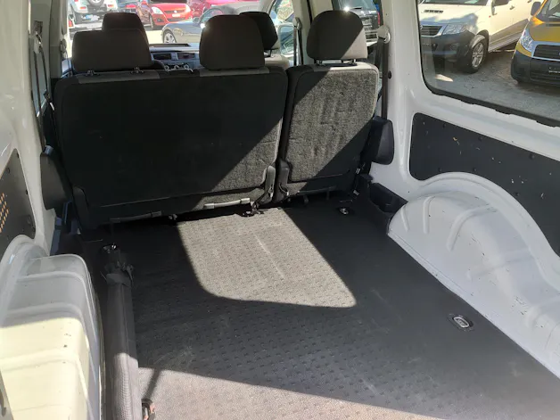 VW Maxi 2.0 TDI Trendline 4m