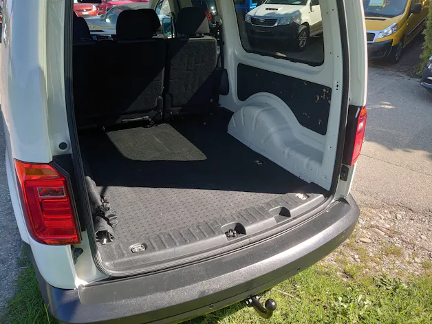 VW Maxi 2.0 TDI Trendline 4m