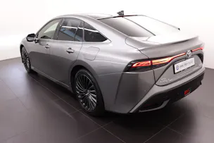 Toyota Mirai Fuel Cell Platinum