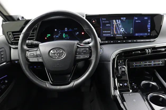 Toyota Mirai Fuel Cell Platinum