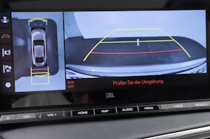 Vehicle image TOYOTA Mirai Fuel Cell Platinum