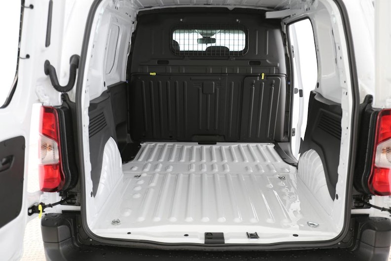 Vehicle image FIAT DOBLO