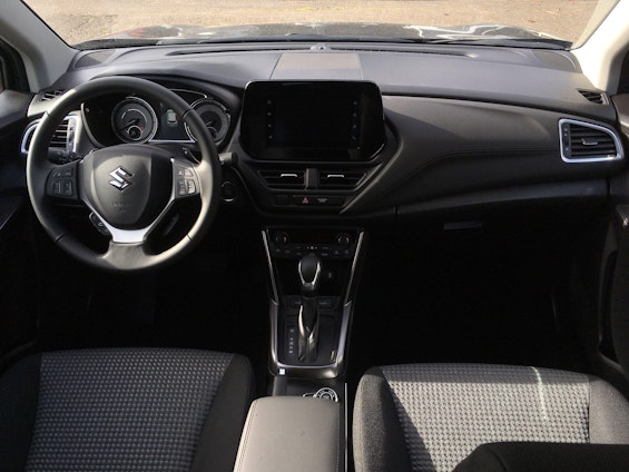 Vehicle image 11