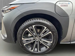 Toyota bZ4X Premium AWD