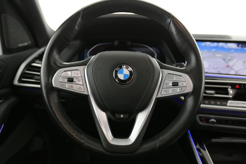 Vehicle image BMW X7