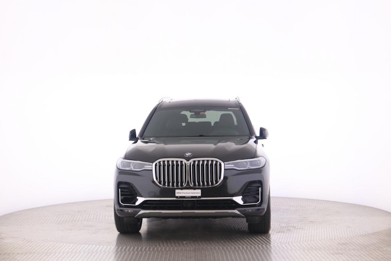 Vehicle image BMW X7