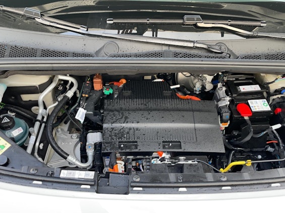 Vehicle image 9 Vehicle image 9