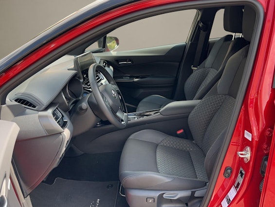 Vehicle image 8 Vehicle image 8