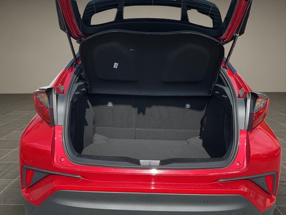 Vehicle image 18 Vehicle image 18