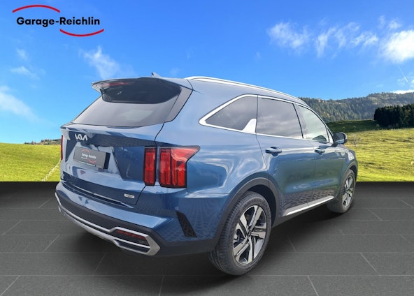 Vehicle image 3 Vehicle image 3