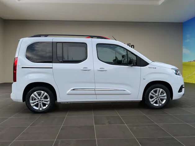 Toyota Proace City Verso L1 50KWh Trend 7-Pl