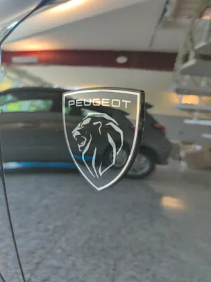 Peugeot 408 1.6 PHEV 225 GT