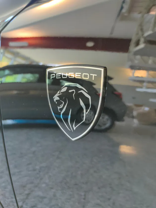 Peugeot 408 1.6 PHEV 225 GT